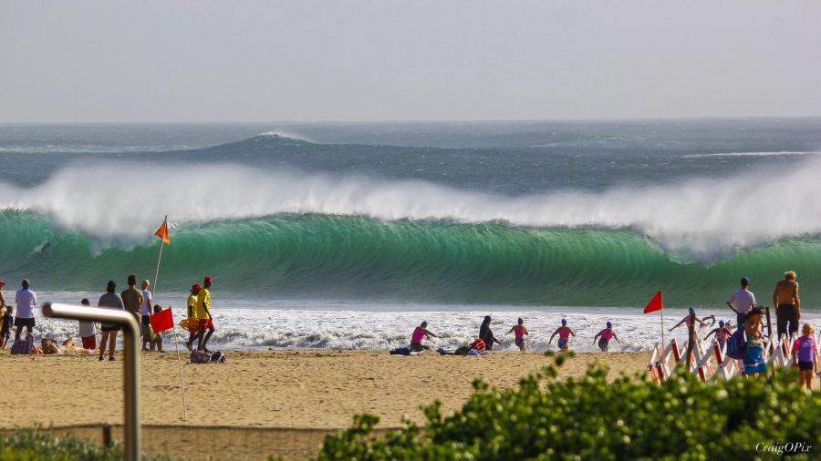 WATCH Incredible Huge TsunamiLike Waves Roll Into Durban Beachfront