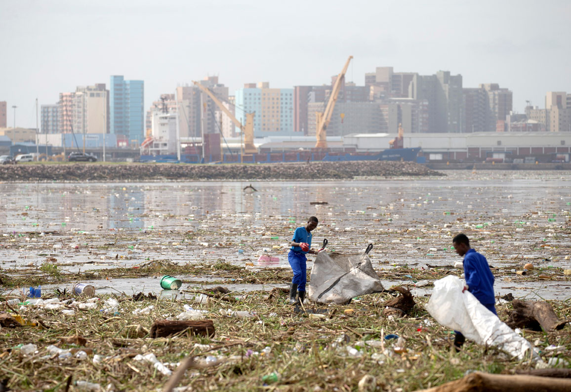 PHOTOS Floods Reveal South Africa's Shocking Plastic Pollution Crisis ...