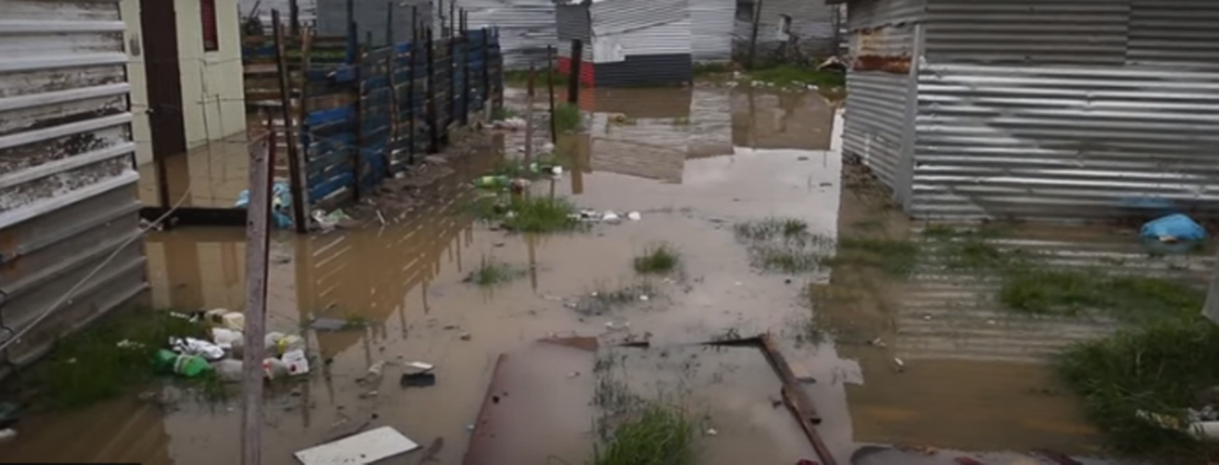 Watch Horrific Footage Of Flooded Cape Town Shacks Sapeople