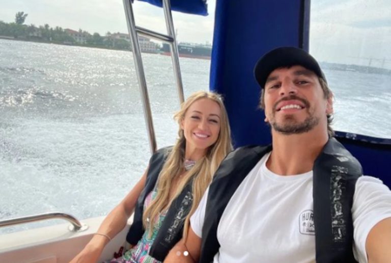 Eben Etzebeth tucks into lobster on Maldives honeymoon - WATCH