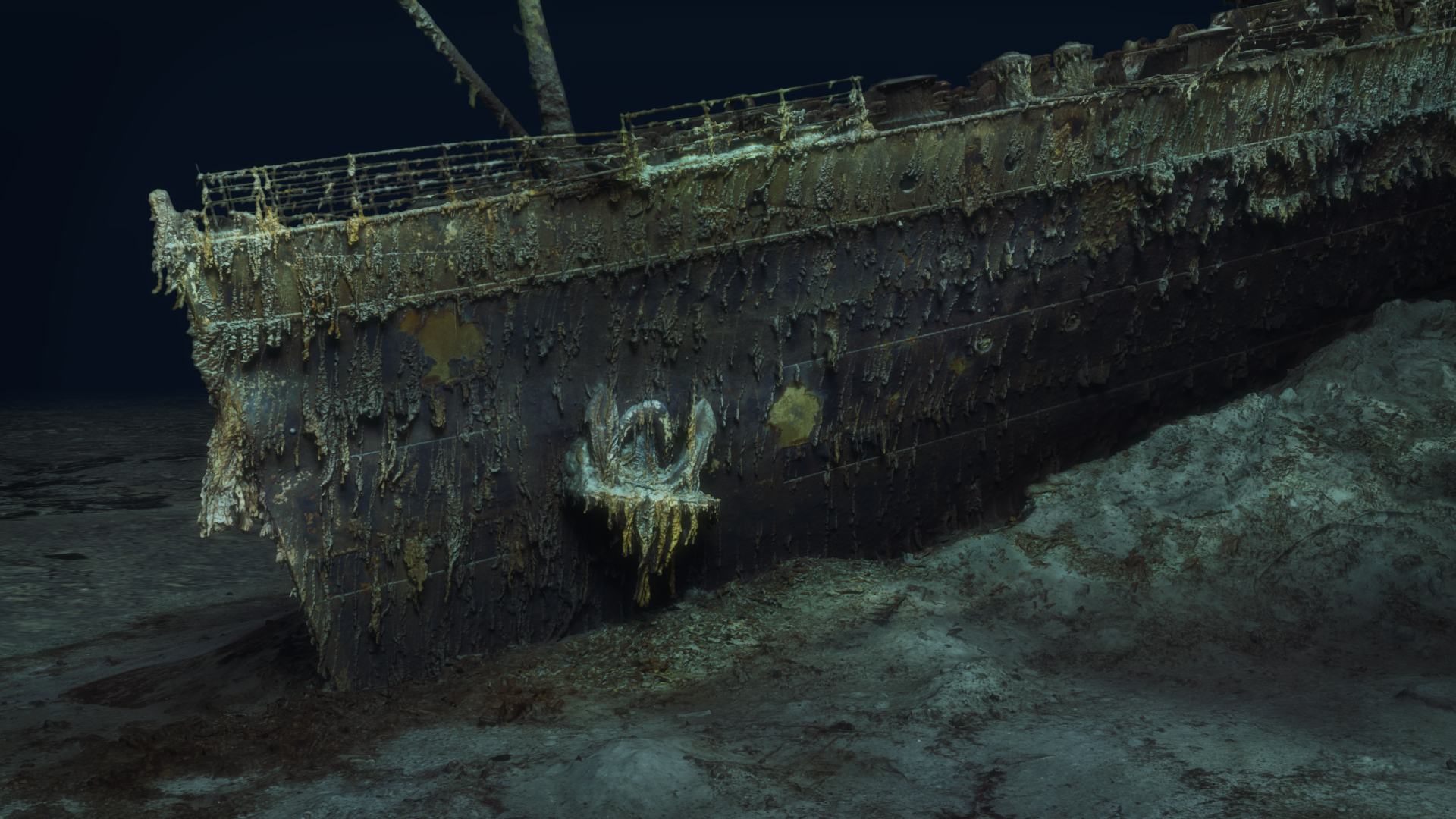 Titanic shipwreck captured in first full-sized 3D scan - PICTURE